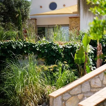 Odette فندق مبيت وإفطار